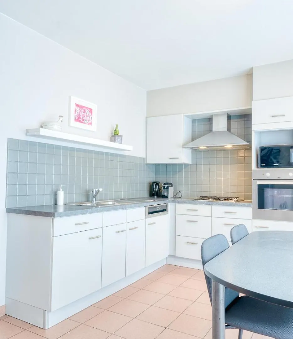 4Br Holiday Home With Garden Near Brugge