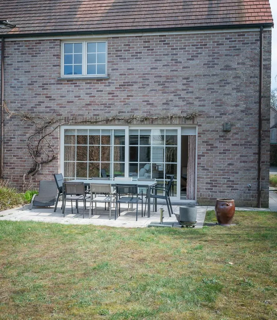 4Br Holiday Home With Garden Near Brugge